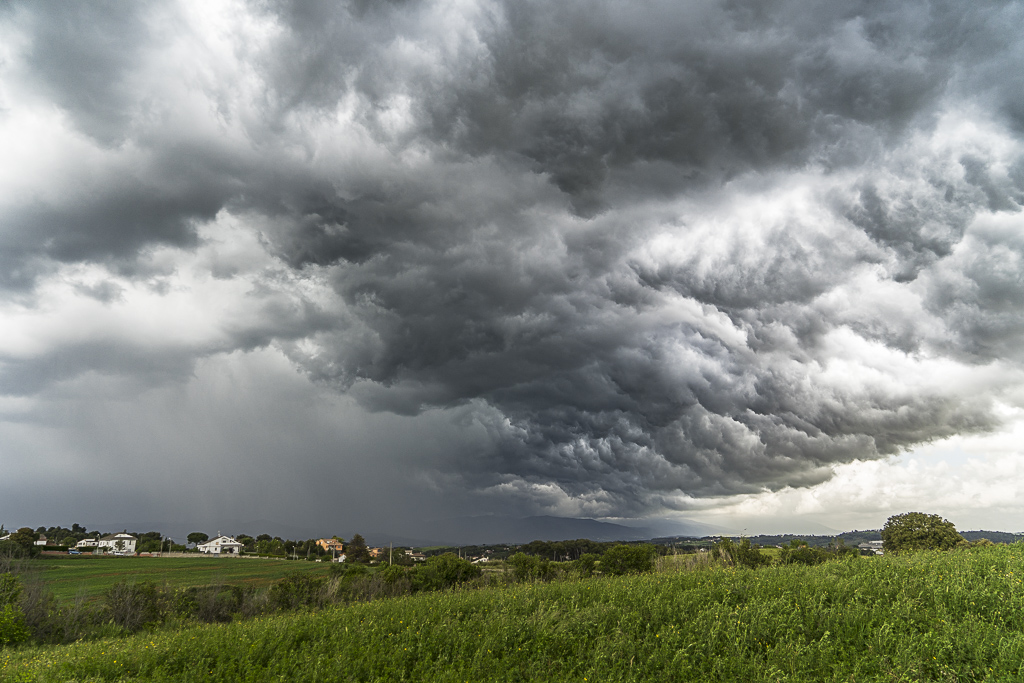 Aviso por tormentas y lluvia intensa durante las próximas horas: Recomendaciones a seguir por la población