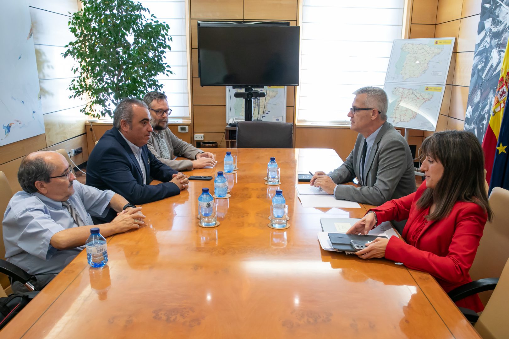 El alcalde se reúne con el secretario de Estado de Transportes para dar traslado de la problemática de la Línea 7B de Metro