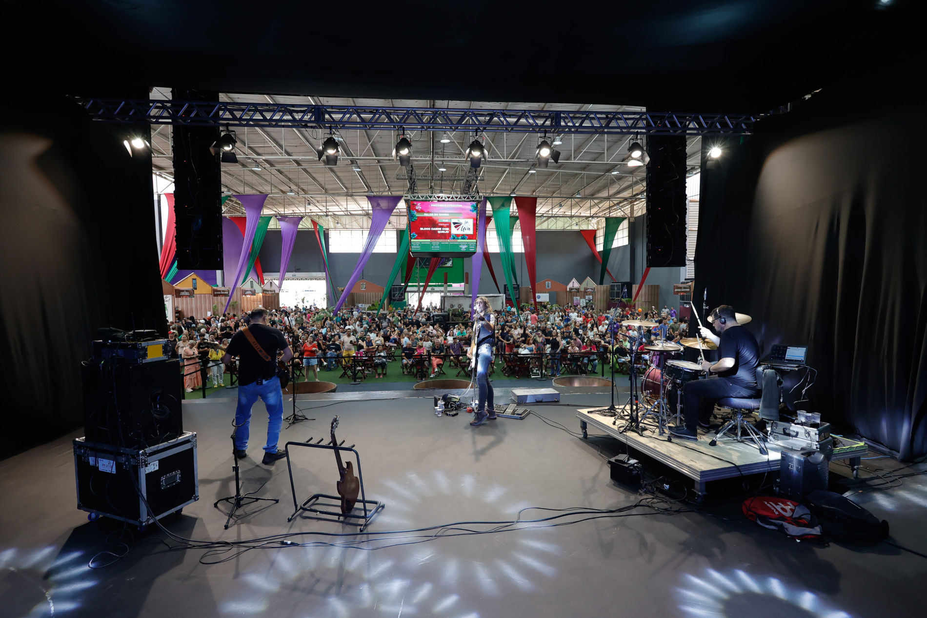 Confira a programação cultural do primeiro fim de semana de Festa da Uva e Expo Vinhos